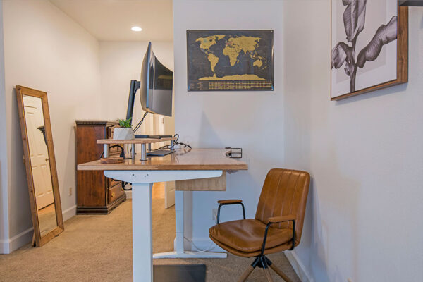 Adjustable working space